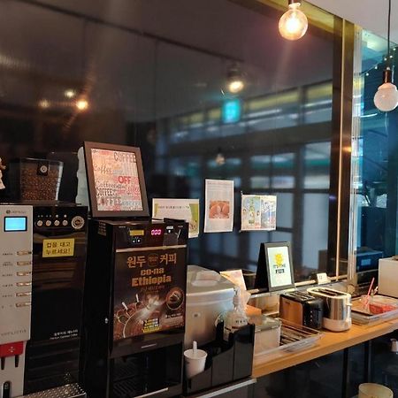 Sky Hotel チャングウォン エクステリア 写真