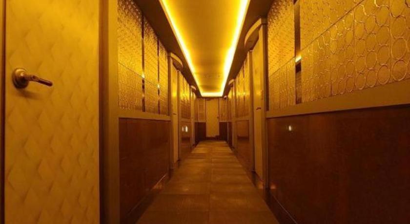 Sky Hotel チャングウォン エクステリア 写真