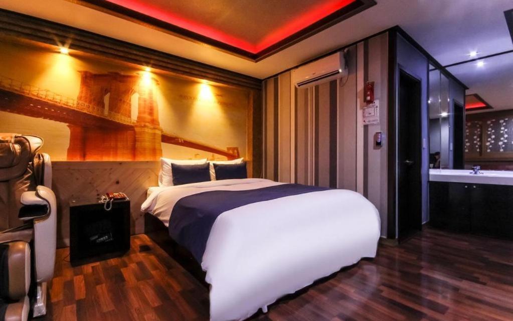 Sky Hotel チャングウォン エクステリア 写真